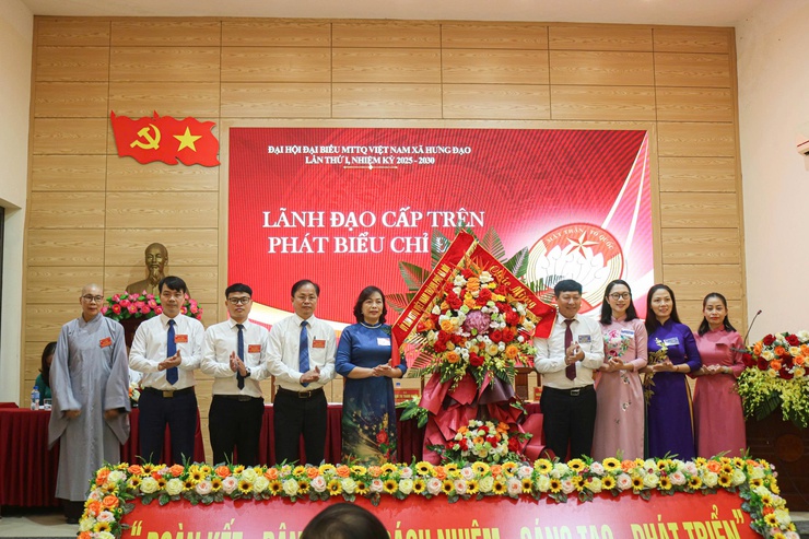 ĐẠI HỘI ĐẠI BIỂU MTTQ VIỆT NAM XÃ HƯNG ĐẠO LẦN THỨ I, NHIỆM KỲ 2025–2030: PHÁT HUY SỨC MẠNH ĐẠI ĐOÀN KẾT TOÀN DÂN- Ảnh 2.
