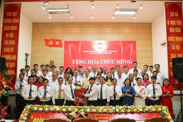 ĐẠI HỘI ĐẠI BIỂU MTTQ VIỆT NAM XÃ HƯNG ĐẠO LẦN THỨ I, NHIỆM KỲ 2025–2030: PHÁT HUY SỨC MẠNH ĐẠI ĐOÀN KẾT TOÀN DÂN- Ảnh 4.