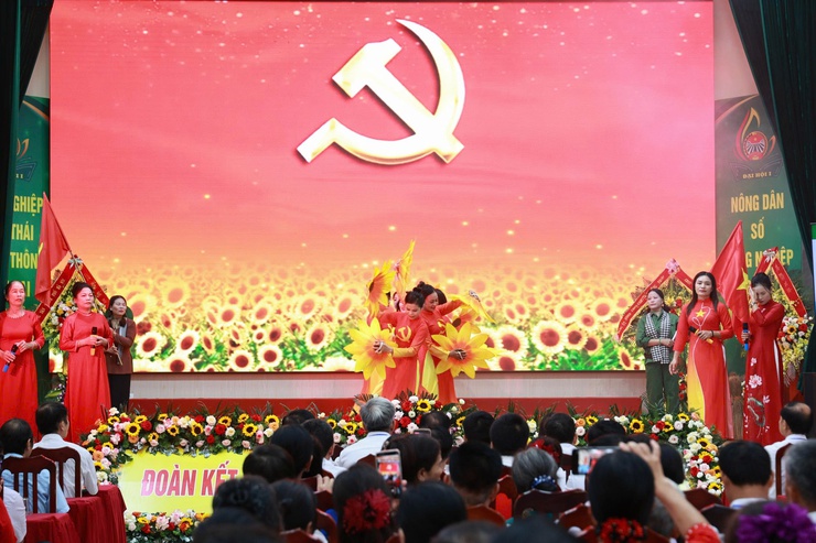 NÔNG DÂN SỐ, NÔNG NGHIỆP SẠCH, MÔI TRƯỜNG XANH THIẾT THỰC GẮN BÓ VỚI NÔNG DÂN XÃ ỨNG THIÊN- Ảnh 16.