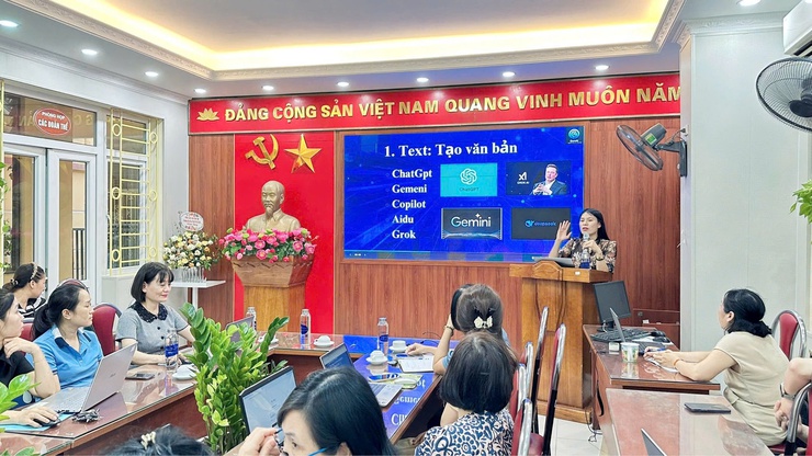 Trường Tiểu học Thanh Xuân Nam tập huấn ứng dụng trí tuệ nhân tạo trong hoạt động dạy và học cho cán bộ, giáo viên- Ảnh 1.