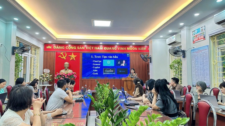 Trường Tiểu học Thanh Xuân Nam tập huấn ứng dụng trí tuệ nhân tạo trong hoạt động dạy và học cho cán bộ, giáo viên- Ảnh 3.