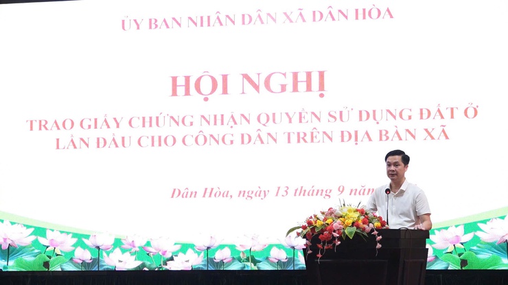 Xã Dân Hòa đẩy nhanh tiến độ cấp Giấy chứng nhận quyền sử dụng đất ở lần đầu, tăng cường quản lý đất đai và trật tự xây dựng- Ảnh 2.