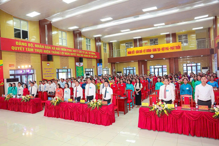 Đại hội Đại biểu Phụ nữ xã Hát Môn lần thứ I, nhiệm kỳ 2025-2030 thành công tốt đẹp- Ảnh 3.