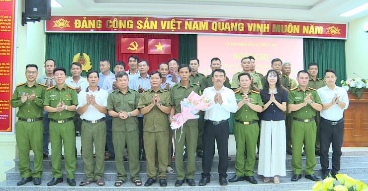 UBND xã Phúc Lộc tổ chức Hội nghị kiện toàn lực lượng tham gia bảo vệ an ninh, trật tự ở cơ sở- Ảnh 5.