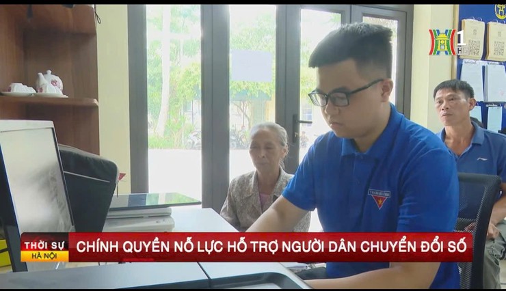 Xã Hồng Vân triển khai hiệu quả Chiến dịch “45 ngày đêm ra quân hỗ trợ hoạt động chuyển đổi số” và phong trào “Bình dân học vụ số”.- Ảnh 4.