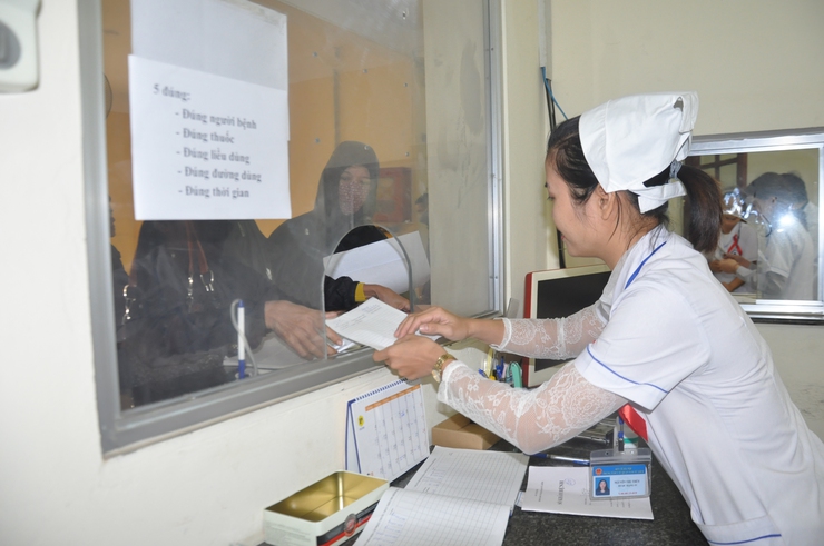 Thực hiện đồng bộ các hoạt động phòng chống HIV/AIDS trên địa bàn thành phố- Ảnh 2.