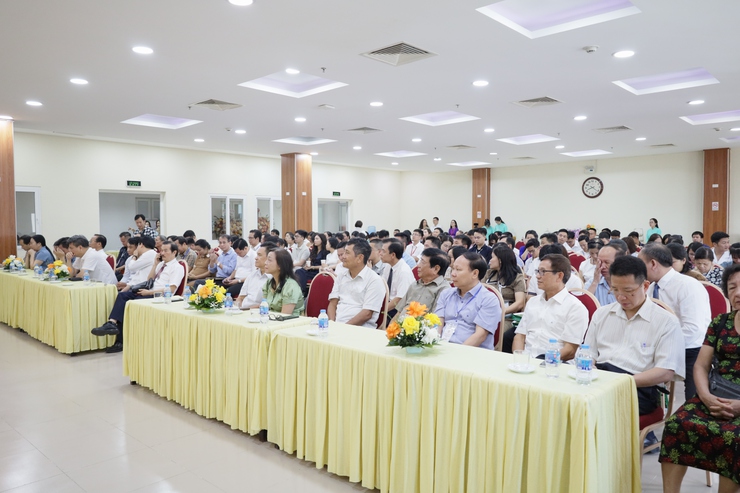 Hội nghị khoa học Bệnh viện đa khoa Đông Anh năm 2025 - nhiều đề tài nghiên cứu ứng dụng thực tiễn- Ảnh 3.
