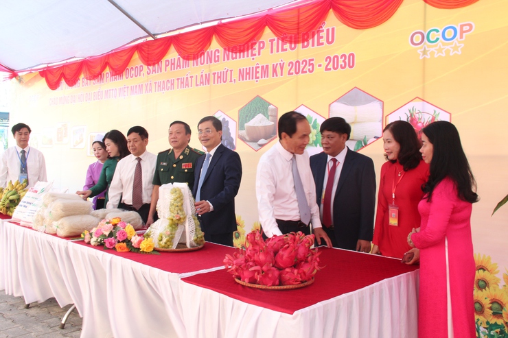 MTTQ xã Thạch Thất tổ chức thành công Đại hội đại biểu lần thứ I nhiệm kỳ 2025-2030- Ảnh 4.