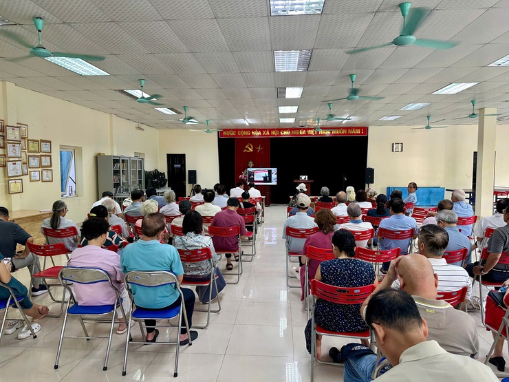 Phường Phú Thượng: phấn đấu giảm 20 - 30% bụi mịn so với công bố hằng năm- Ảnh 6.