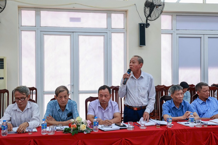 Hội nghị giao ban Thường trực Đảng ủy với Bí thư chi bộ các thôn trên địa bàn- Ảnh 11.