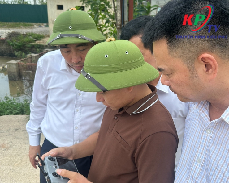 KIỂM TRA ĐỘT XUẤT CÔNG TÁC QUẢN LÝ ĐẤT ĐAI, TRẬT TỰ XÂY DỰNG TẠI XÃ KIỀU PHÚ- Ảnh 3.