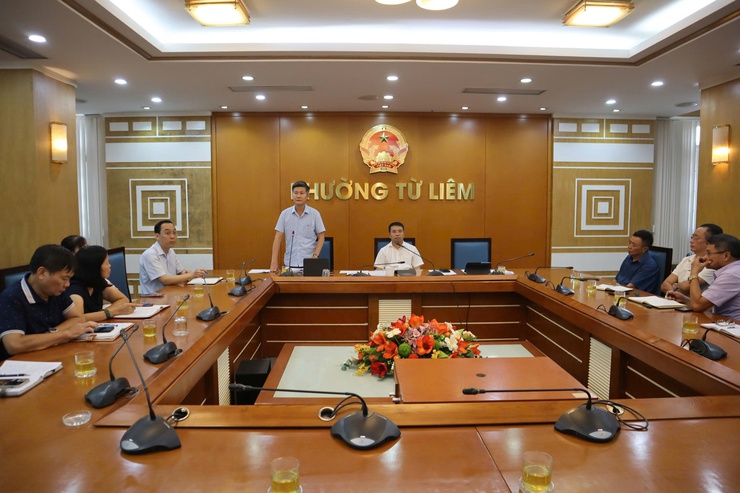 Lãnh đạo UBND phường Từ Liêm làm việc với các Tổ dân phố thuộc phường Mễ Trì, Phú Đô (cũ)

- Ảnh 6.