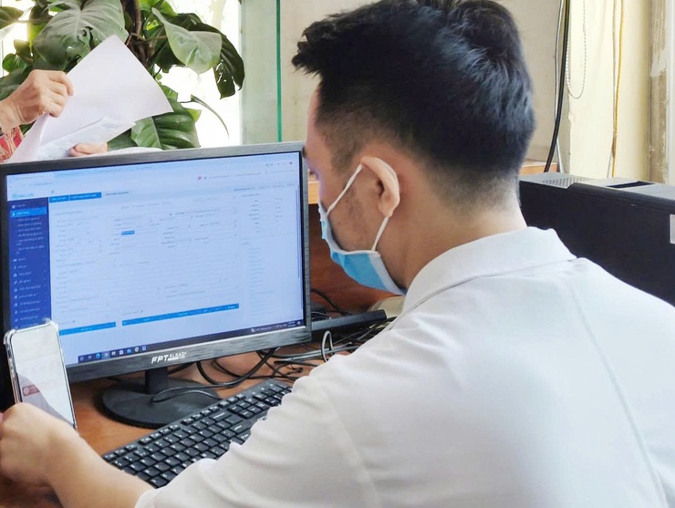 KHÁM CHỮA BỆNH DỄ DÀNG VỚI MÃ QR VNEID -  TRẠM Y TẾ XÃ SÓC SƠN THÚC ĐẨY TRIỂN KHAI GIẢI PHÁP SỐ - Ảnh 3.