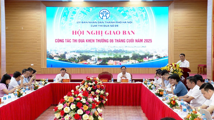 CỤM THI ĐUA SỐ 09 THÀNH PHỐ HÀ NỘI GIAO BAN CÔNG TÁC THI ĐUA, KHEN THƯỞNG 6 THÁNG CUỐI NĂM 2025.- Ảnh 2.