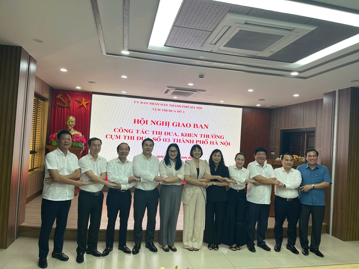 Cụm Thi đua số 03 Hà Nội tổ chức Hội nghị giao ban công tác thi đua, khen thưởng năm 2025- Ảnh 4.