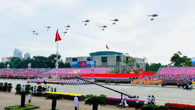 Phường Ô Chợ Dừa : Lễ chào cờ, tiếp sóng trực tiếp Lễ Kỷ niệm, diễu binh, diễu hành Kỷ niệm 80 năm Quốc khánh 02/9- Ảnh 5.