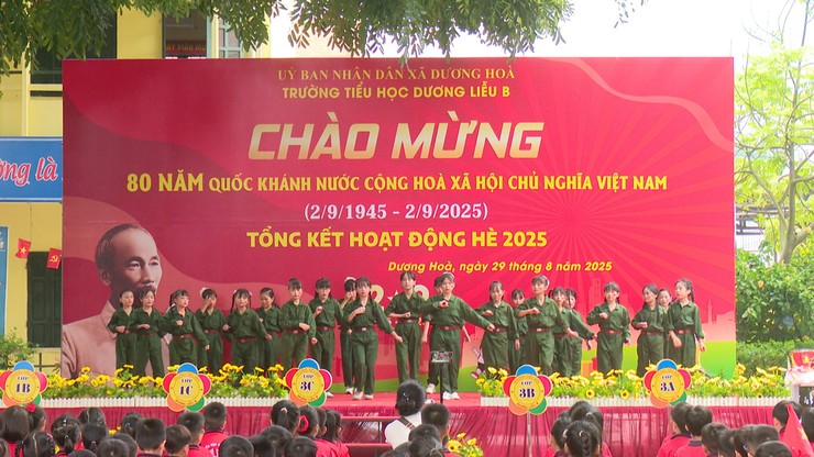 Trường tiểu học Dương Liễu B tổ chức chương trình Chào mừng 80 năm Quốc Khánh nước cộng hoà xã hội Chủ nghĩa Việt Nam và tổng kết hoạt động hè năm 2025- Ảnh 4.