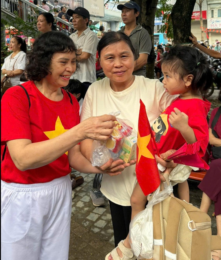 PHƯỜNG KIM LIÊN TỔ CHỨC CHƯƠNG TRÌNH KỶ NIỆM 80 NĂM NGÀY QUỐC KHÁNH NƯỚC CỘNG HÒA XÃ HỘI CHỦ NGHĨA VIỆT NAM (02/9/1945 – 02/9/2025)- Ảnh 11.