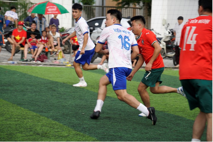 Giải bóng đá xã Ứng Thiên lần thứ I – năm 2025 thành công tốt đẹp- Ảnh 9.