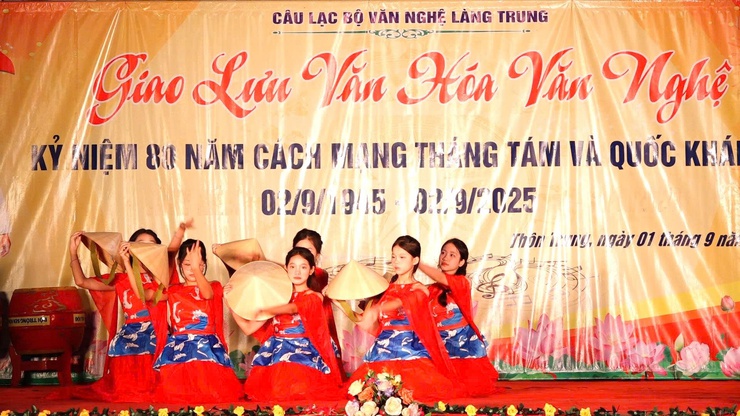 Chương trình Văn nghệ chào mừng 80 năm Cách mạng Tháng Tám và Quốc khánh 2/9- Ảnh 5.