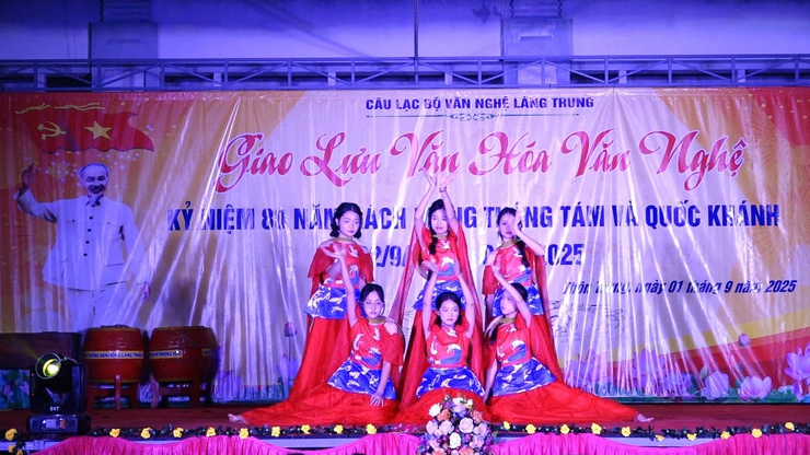 Chương trình Văn nghệ chào mừng 80 năm Cách mạng Tháng Tám và Quốc khánh 2/9- Ảnh 6.