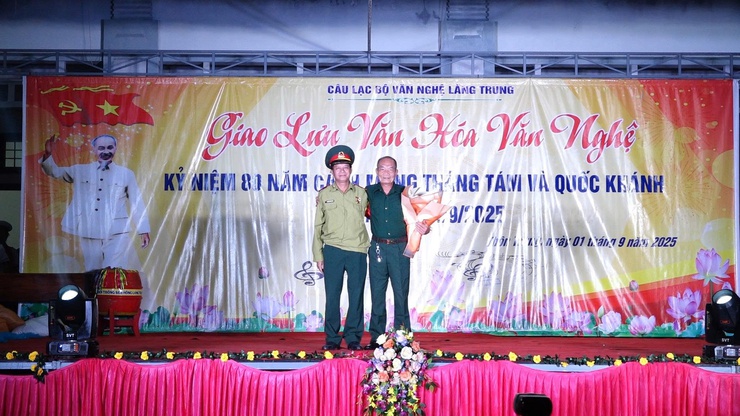 Chương trình Văn nghệ chào mừng 80 năm Cách mạng Tháng Tám và Quốc khánh 2/9- Ảnh 7.