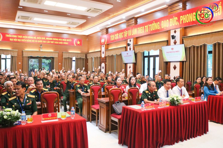 Đại hội đại biểu Hội Cựu chiến binh xã Quốc Oai lần thứ VIII: Phát huy bản chất “Bộ đội Cụ Hồ”, xây dựng Hội vững mạnh toàn diện, góp phần xây dựng quê hương giàu đẹp- Ảnh 11.