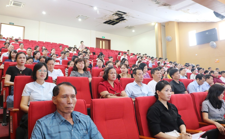 Khai giảng lớp bồi dưỡng nghiệp vụ công tác Tuyên giáo và Dân vận năm 2025- Ảnh 3.