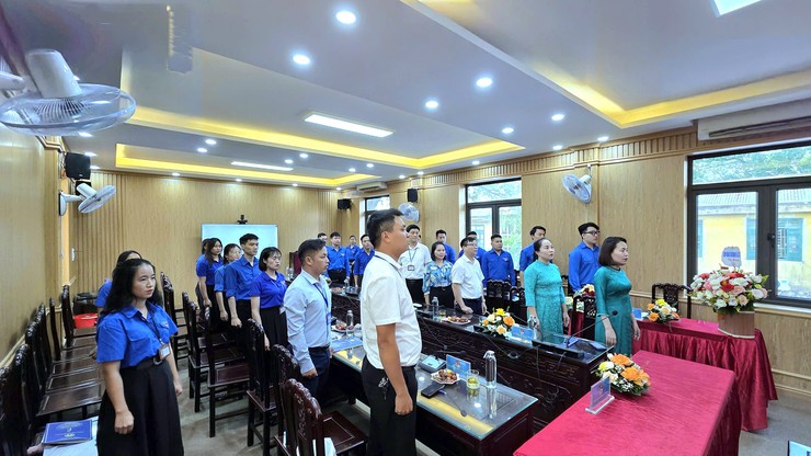Đại hội Chi đoàn UBND xã Đa Phúc lần thứ nhất thành công tốt đẹp- Ảnh 2.