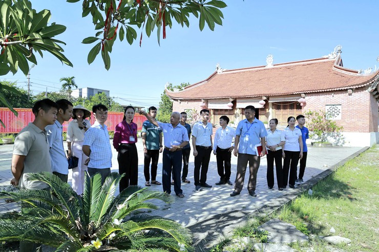 Lãnh đạo UBND xã Đa Phúc làm việc với thôn Đạo Thượng và thôn Cốc Lương- Ảnh 1.
