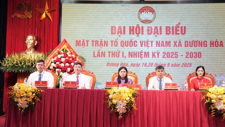 Nhiệm kỳ 2025-2030: MTTQ Việt Nam xã Dương Hòa đoàn kết, sáng tạo, phát triển, vững bước trong kỷ nguyên mới.- Ảnh 8.
