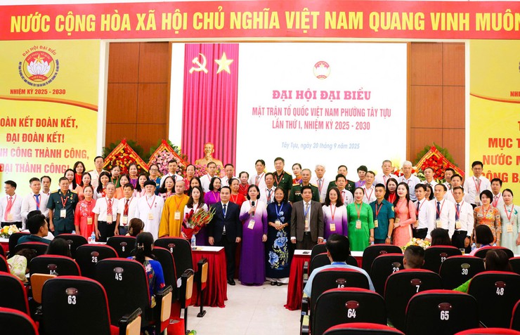 Đại hội đại biểu MTTQ Việt Nam phường Tây Tựu lần thứ I, nhiệm kỳ 2025-2030 thành công tốt đẹp- Ảnh 5.