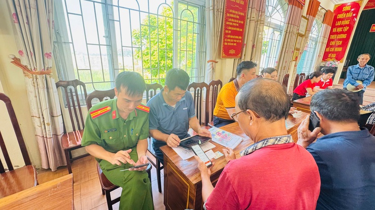 Tam Hưng đẩy mạnh chuyển đổi số từ cơ sở, lan tỏa đến cộng đồng- Ảnh 13.