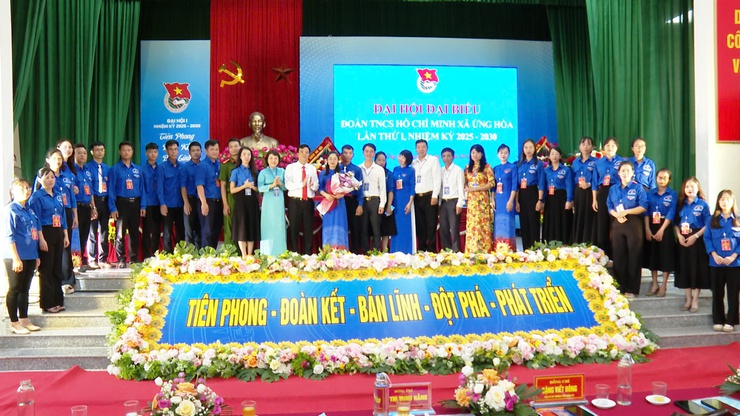 Tuổi trẻ Ứng Hòa bước vào nhiệm kỳ mới với tinh thần “Tiên phong – Đoàn kết – Bản lĩnh – Đột phá - Phát triển”.- Ảnh 3.