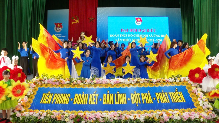 Tuổi trẻ Ứng Hòa bước vào nhiệm kỳ mới với tinh thần “Tiên phong – Đoàn kết – Bản lĩnh – Đột phá - Phát triển”.- Ảnh 12.