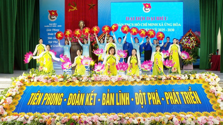 Tuổi trẻ Ứng Hòa bước vào nhiệm kỳ mới với tinh thần “Tiên phong – Đoàn kết – Bản lĩnh – Đột phá - Phát triển”.- Ảnh 20.