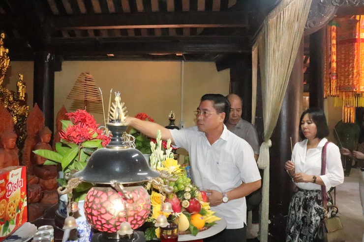 BÁO HÀ NỘI MỚI VỀ NGUỒN TẠI XÃ ỨNG HOÀ: KHƠI DẬY TRUYỀN THỐNG, BỒI ĐẮP ĐỘNG LỰC PHÁT TRIỂN NÔNG THÔN MỚI.- Ảnh 3.