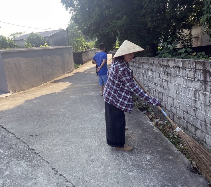 Trần Phú: Tiếp tục triển khai tổng vệ sinh môi trường, diệt bọ gậy, phòng chống dịch sốt, xuất huyết- Ảnh 2.