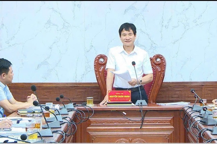 Đồng chí Bí thư Đảng uỷ xã Nguyễn Doãn Hoàn làm việc với Mặt trận Tổ quốc và các tổ chức chính trị - xã hội về công tác chuẩn bị Đại hội- Ảnh 1.