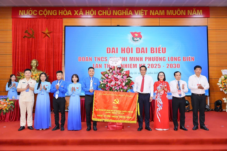 Phường Long Biên tổ chức thành công Đại hội đại biểu Đoàn thanh niên cộng sản Hồ Chí Minh lần thứ I, nhiệm kỳ 2025-2030- Ảnh 4.