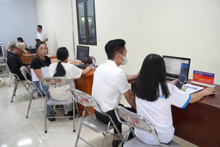 Điểm phục vụ hành chính công An Khánh: Sau gần ba tháng nỗ lực và những chuyển biến tích cực- Ảnh 3.