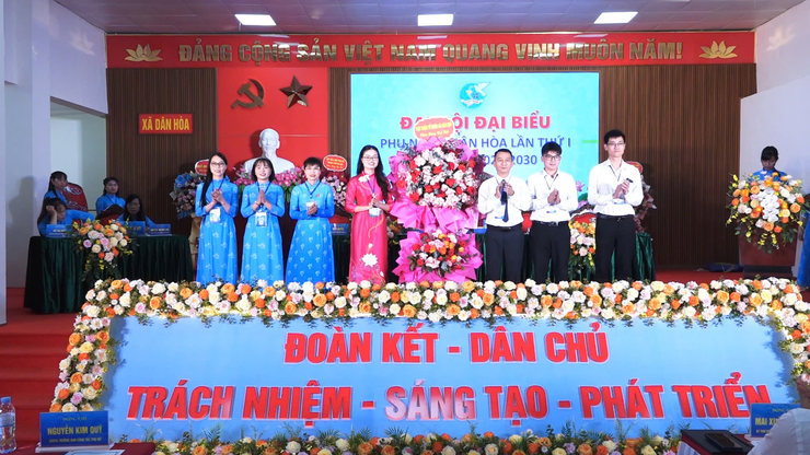 ĐẠI HỘI ĐẠI BIỂU PHỤ NỮ XÃ DÂN HÒA LẦN THỨ I, NHIỆM KỲ 2025 – 2030: Phát huy truyền thống anh hùng, phụ nữ Dân Hòa khát vọng vươn lên trong kỷ nguyên mới- Ảnh 4.