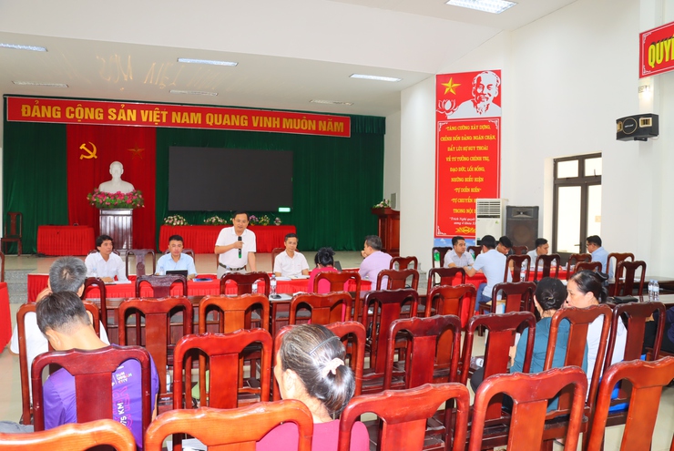 Hội nghị bàn giao thông báo thu hồi đất tại thôn Vạn Điểm- Ảnh 4.