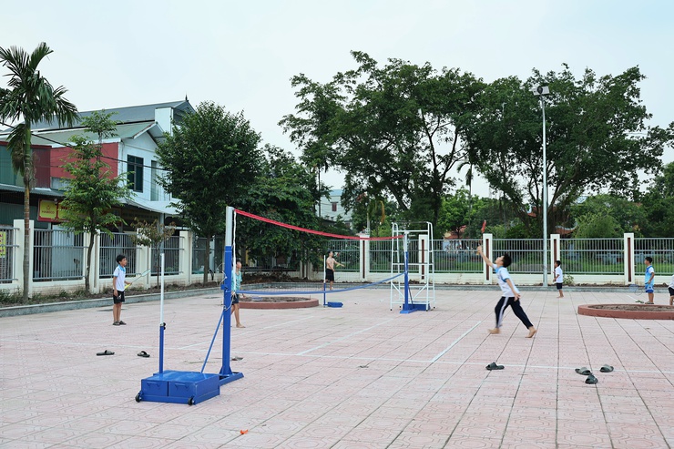 Thôn Ứng Hòa xã Quảng Bị: Khánh thành công trình sân chơi thể dục thể thao ngoài trời- Ảnh 6.