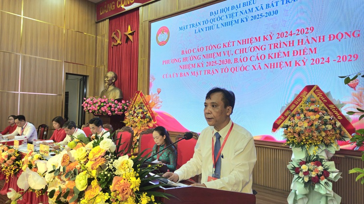 Đại hội đại biểu Ủy ban MTTQ Việt Nam xã Bát Tràng lần thứ I, nhiệm kỳ 2025-2030: Phát huy vai trò nòng cốt trong xây dựng khối đại đoàn kết toàn dân tộc- Ảnh 4.