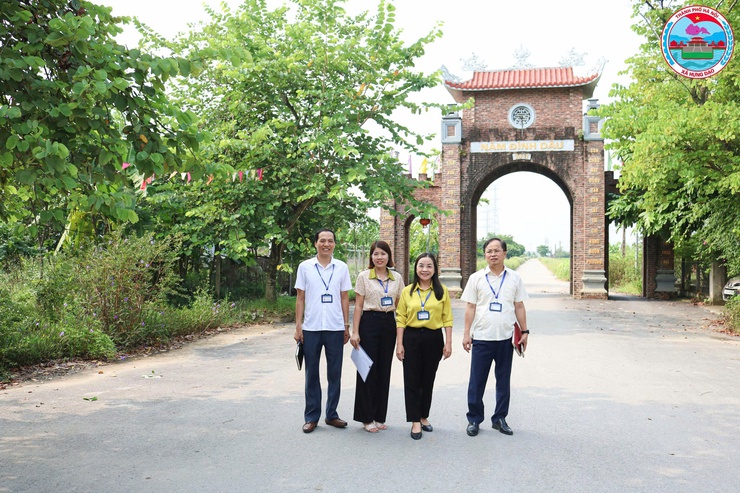 ĐOÀN SỐ 1 KIỂM TRA, CHẤM ĐIỂM CUỘC THI “GIỮ GÌN THÔN SÁNG, XANH, SẠCH, ĐẸP, AN TOÀN” THÁNG 9/2025- Ảnh 2.
