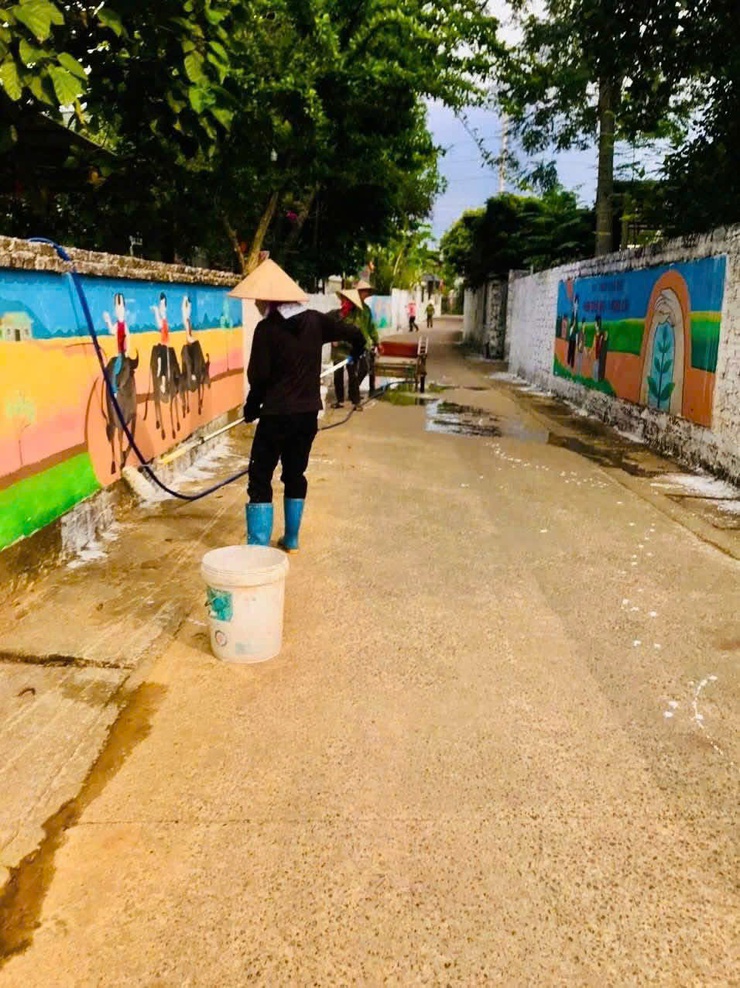 Các chi hội phụ nữ xã Yên Bài ra quân tổng vệ sinh môi trường chào mừng Đại hội Đại biểu Hội Liên hiệp Phụ nữ xã lần thứ I, nhiệm kỳ 2025 – 2030- Ảnh 3.