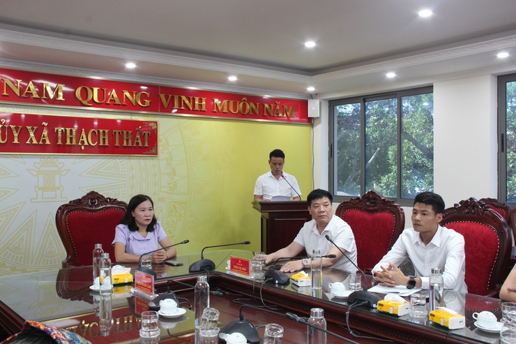 MTTQ xã Thạch Thất trao quà cho hộ gia đình có hoàn cảnh khó khăn- Ảnh 3.