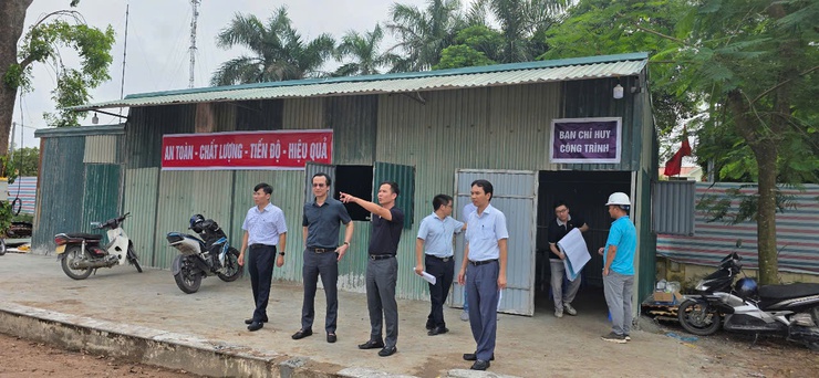 Chủ tịch UBND xã Thuận An kiểm tra tiến độ dự án trên địa bàn xã- Ảnh 5.