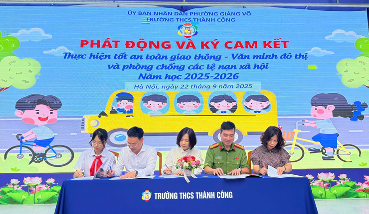 Trường THCS Thành Công góp phần lan tỏa văn hóa giao thông- Ảnh 5.